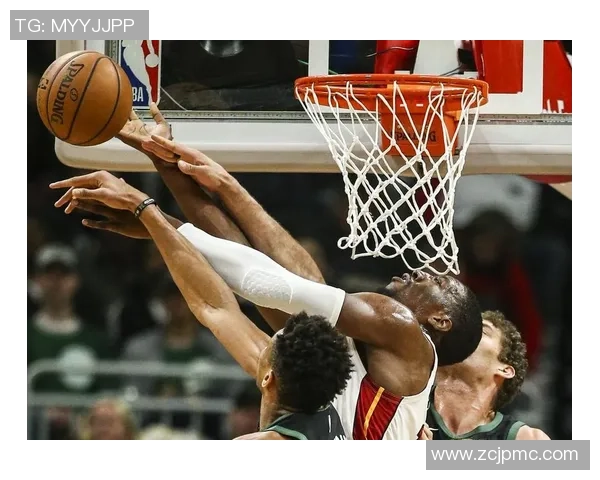 雄鹿与热火激战正酣巴特勒能否引领球队逆转胜局